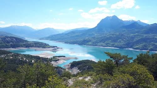 Le lac de Serre Ponçon. Quelle beauté !!